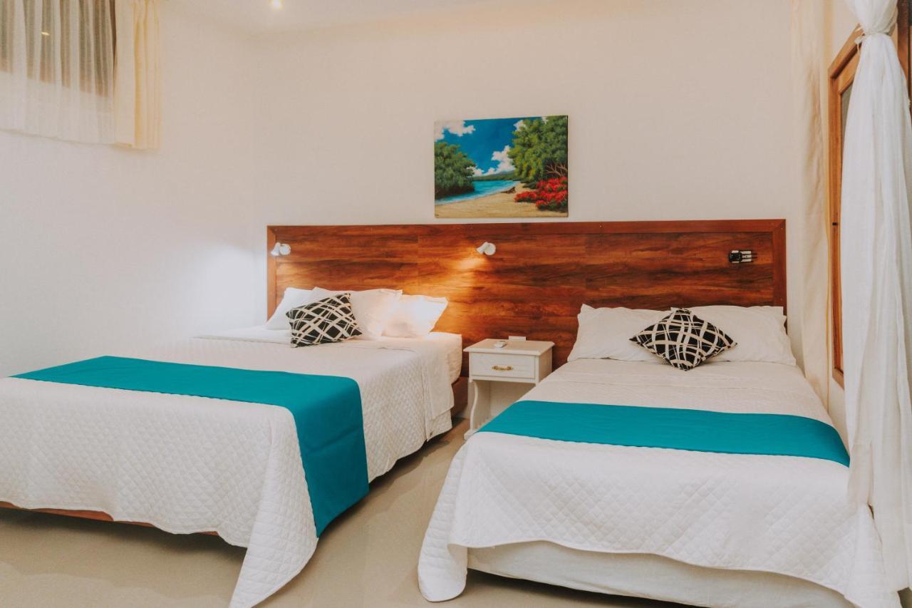 Galapagos Isabela Hotel Loja プエルト・ビジャミル エクステリア 写真