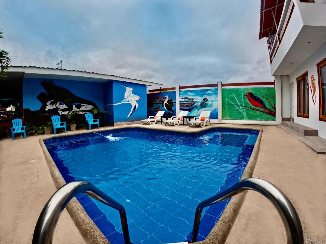 Galapagos Isabela Hotel Loja プエルト・ビジャミル エクステリア 写真