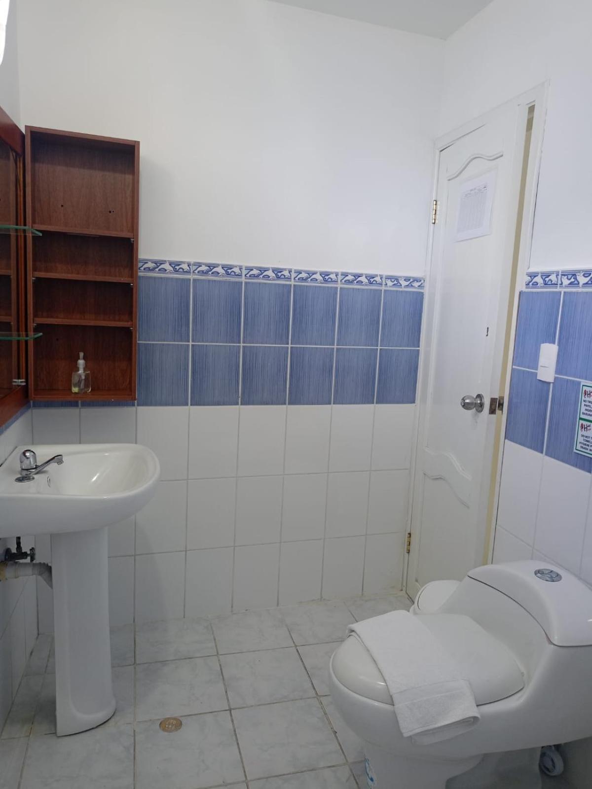 Galapagos Isabela Hotel Loja プエルト・ビジャミル エクステリア 写真